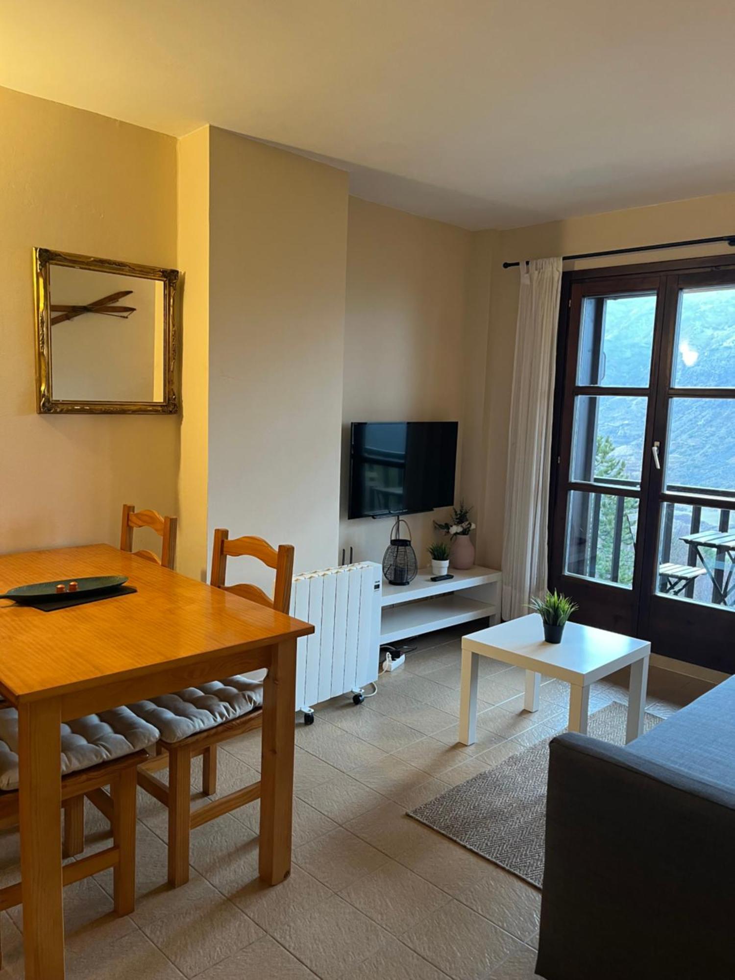 Roxy House - Apartamento A Pie De Pistas De Espot Exterior photo